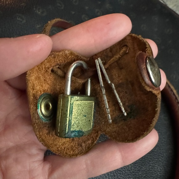 VINTAGE FAHRENHEIT x CHRISTIAN DIOR LEATHER LAPTOP BAG - Picture 10 of 10